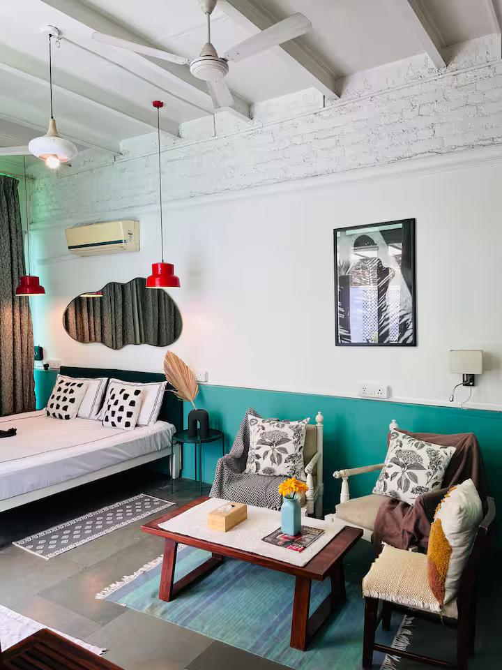 Stylish Penthouse Apartment w/Pvt Patio & Terrace. x Solis Nature Stylish Penthouse Apartment w/Pvt Patio & Terrace. x Solis Nature