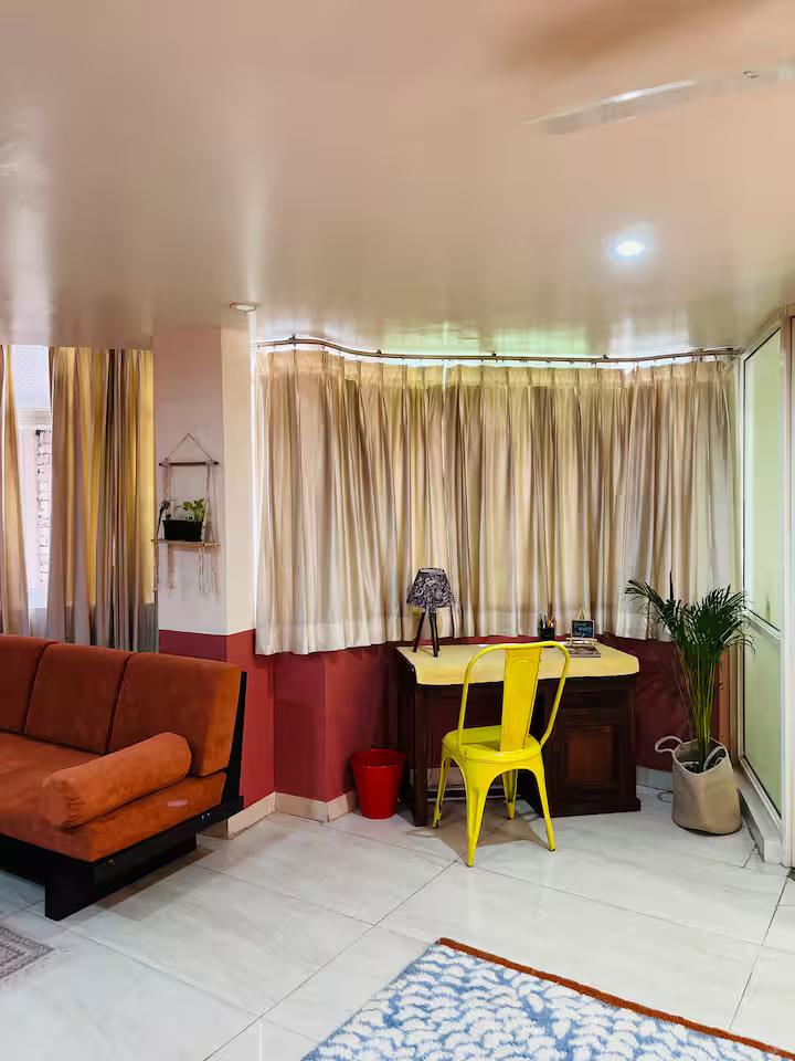 Stylish 800SQFT Luxury Apart with Theme Room in HKV x Solis Nature Stylish 800SQFT Luxury Apart with Theme Room in HKV x Solis Nature