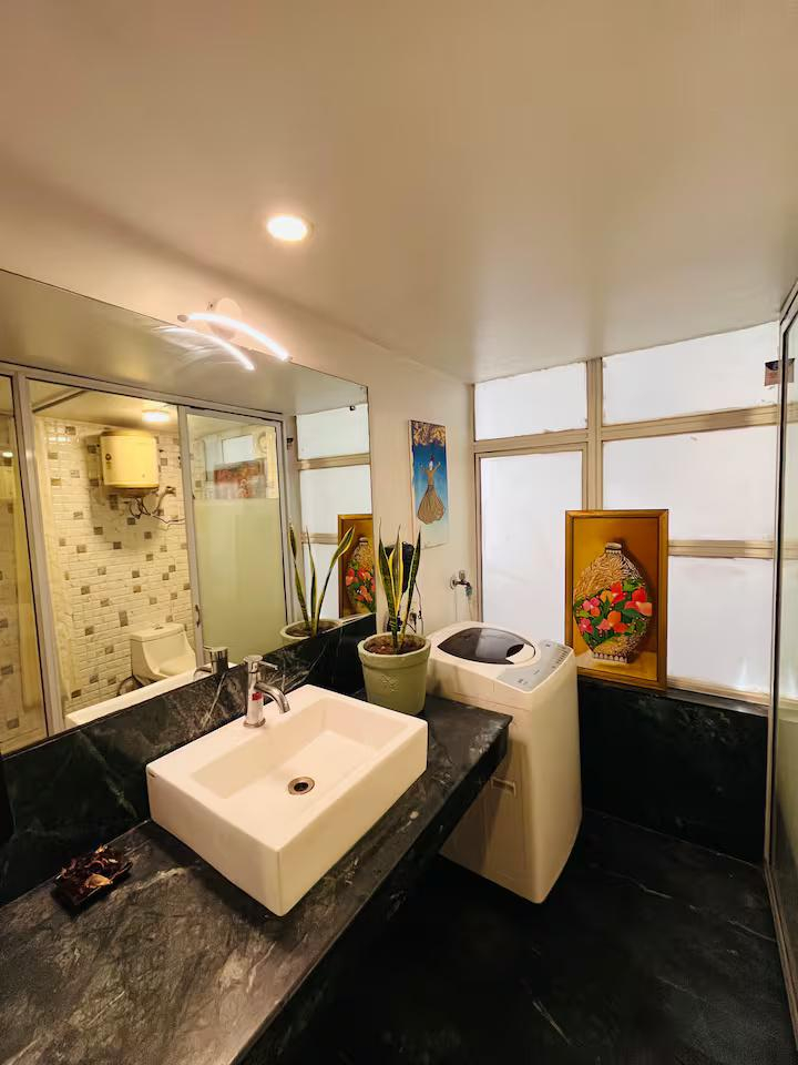 Luxury 800SQFT Apart w/ Balcony in HKV.Aesthetic x Solis Nature Luxury 800SQFT Apart w/ Balcony in HKV.Aesthetic x Solis Nature