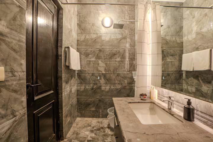 Ultra Luxury 3Bedroom Apartment with Private Cinema In x Solis Nature Ultra Luxury 3Bedroom Apartment with Private Cinema In x Solis Nature