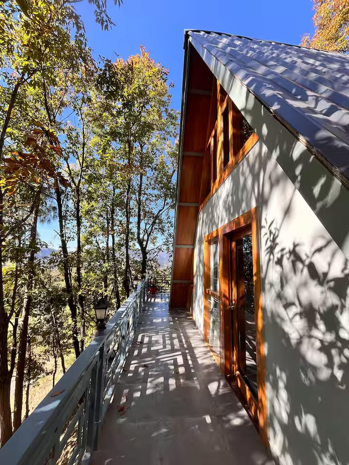 Manipuri oak stay in (A frame cabin) x Solis Nature Manipuri oak stay in (A frame cabin) x Solis Nature