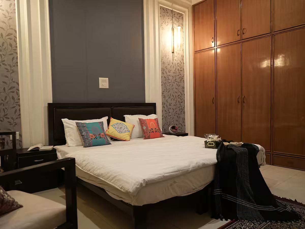 Paradise Island - A Luxurious BNB near Airport x Solis Nature Paradise Island - A Luxurious BNB near Airport x Solis Nature