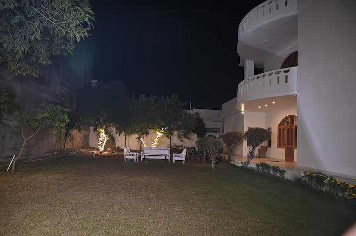 Paradise Island - A Luxurious BNB near Airport x Solis Nature Paradise Island - A Luxurious BNB near Airport x Solis Nature