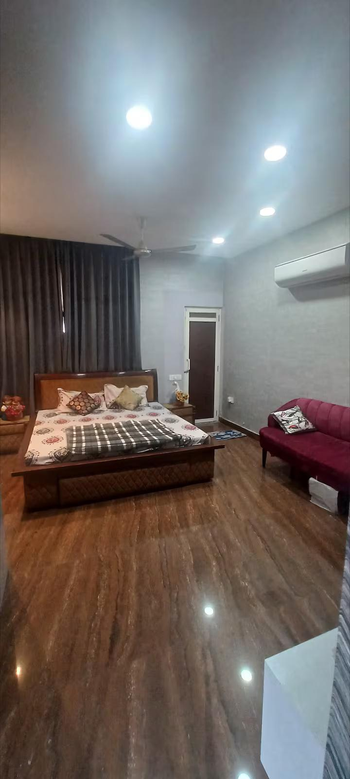 GREYSToNE ViLLA,Swiming Pool,3BHK Private, Snooker x Solis Nature