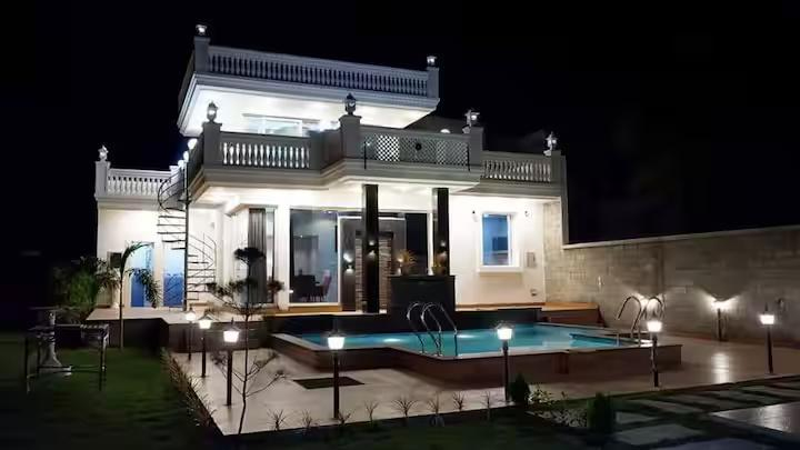 GREYSToNE ViLLA,Swiming Pool,3BHK Private, Snooker x Solis Nature