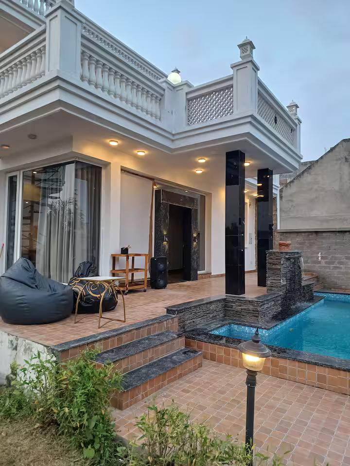 GREYSToNE ViLLA,Swiming Pool,3BHK Private, Snooker x Solis Nature