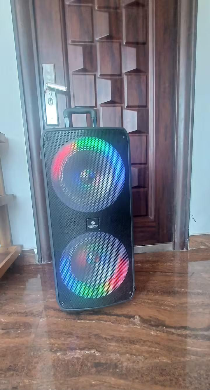 GREYSToNE ViLLA,Swiming Pool,3BHK Private, Snooker x Solis Nature