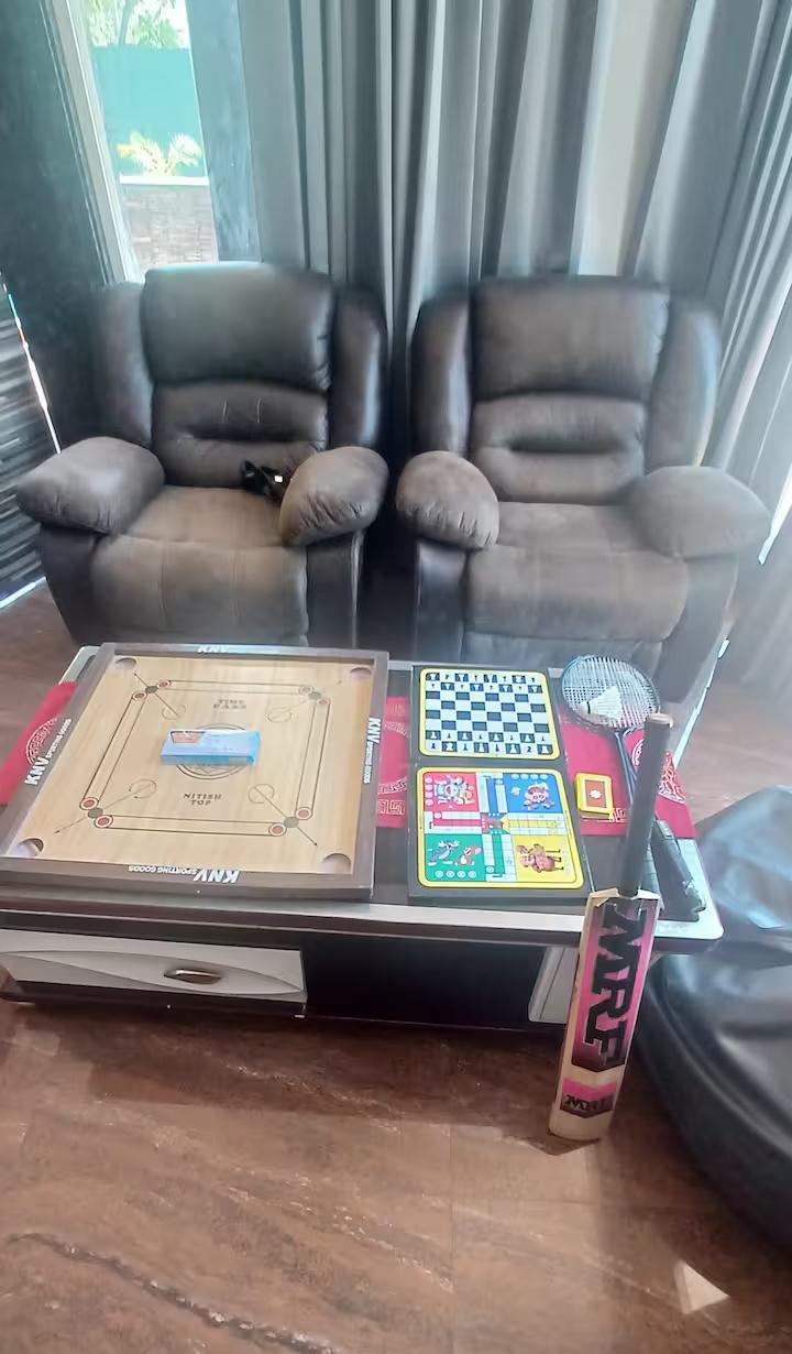 GREYSToNE ViLLA,Swiming Pool,3BHK Private, Snooker x Solis Nature