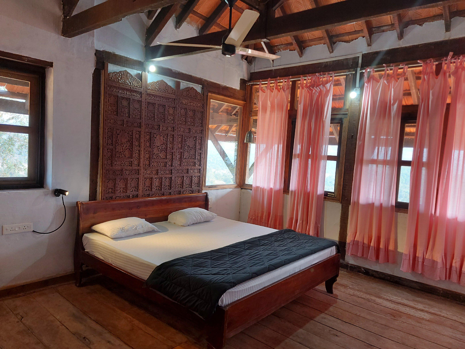Dweej -The Eco Villa x Solis Nature Dweej -The Eco Villa x Solis Nature