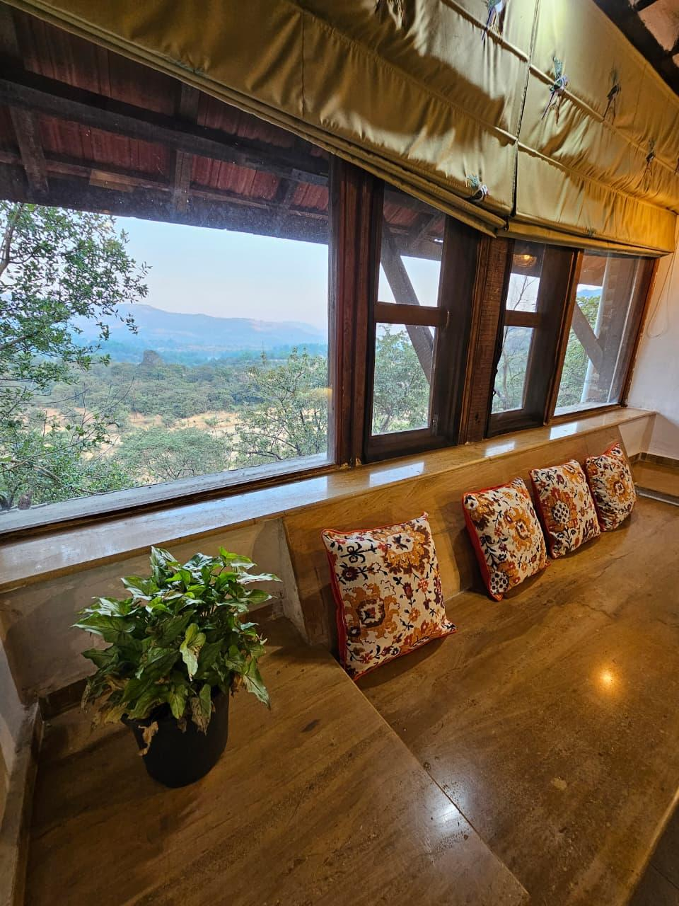 Dweej -The Eco Villa x Solis Nature Dweej -The Eco Villa x Solis Nature