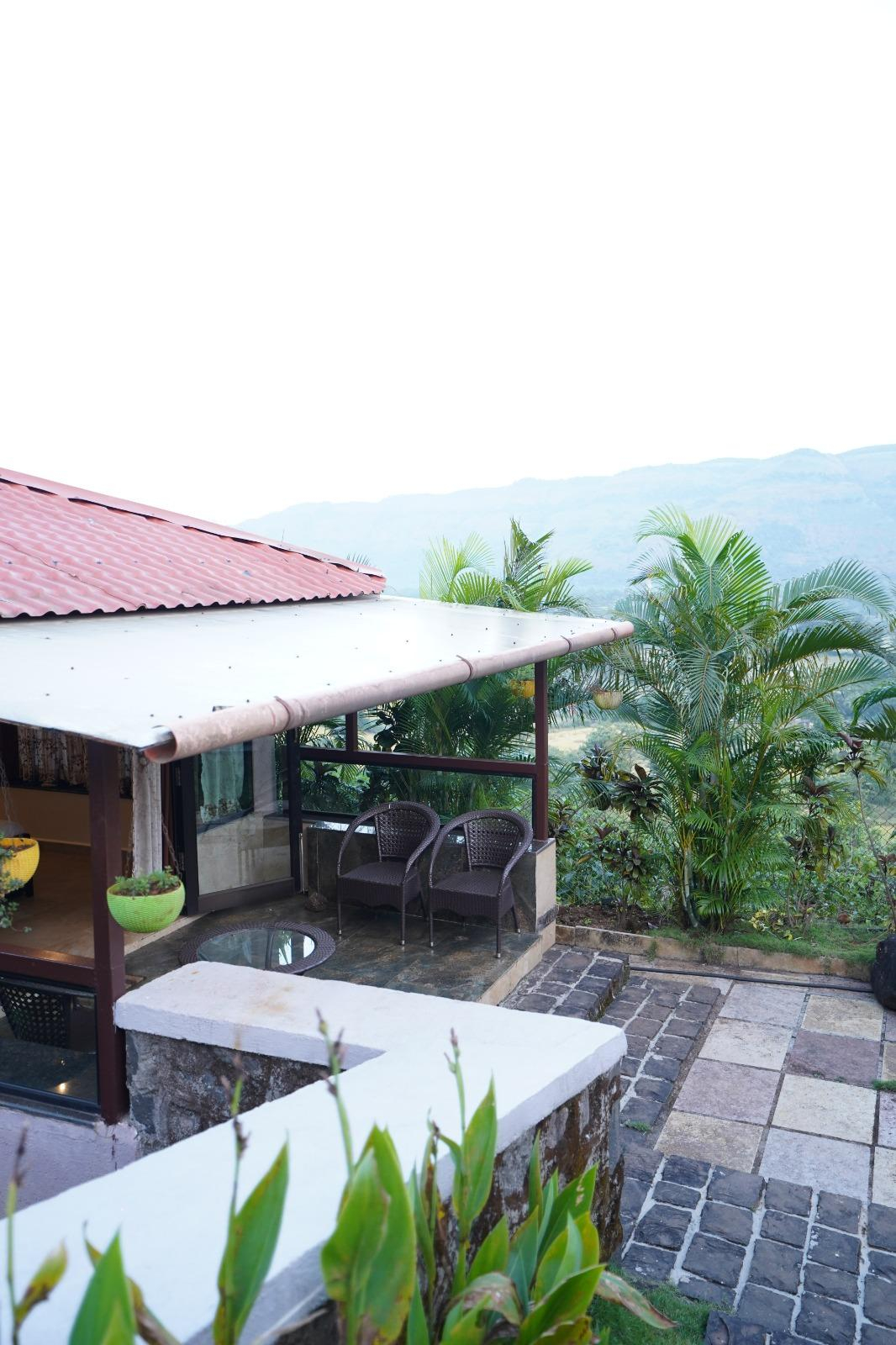 Yahvi The Forest Abode x Solis Nature Yahvi The Forest Abode x Solis Nature