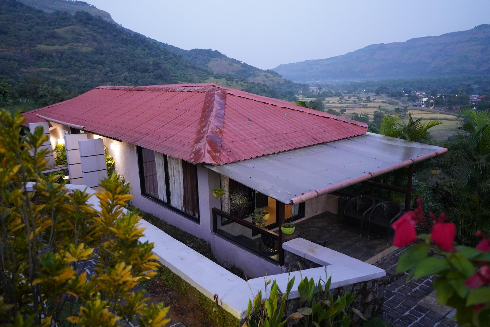 Yahvi The Forest Abode x Solis Nature Yahvi The Forest Abode x Solis Nature