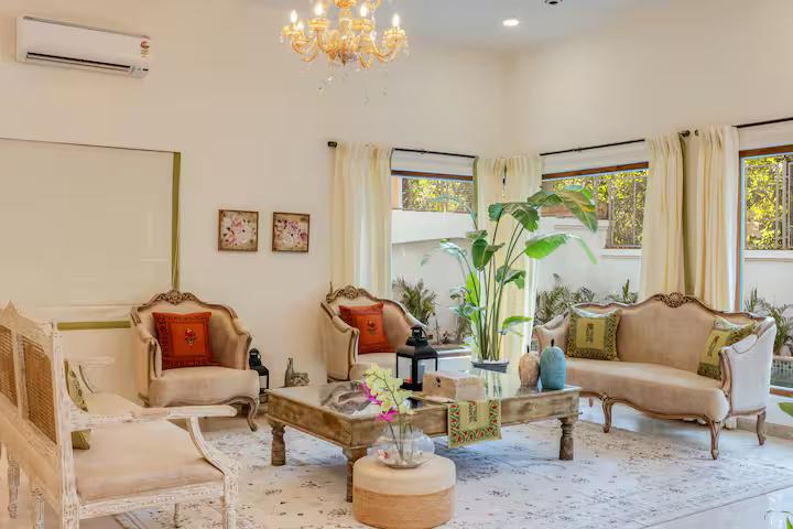 Ivory 5 BHK Private Pool Villa near Calangute x Solis Nature