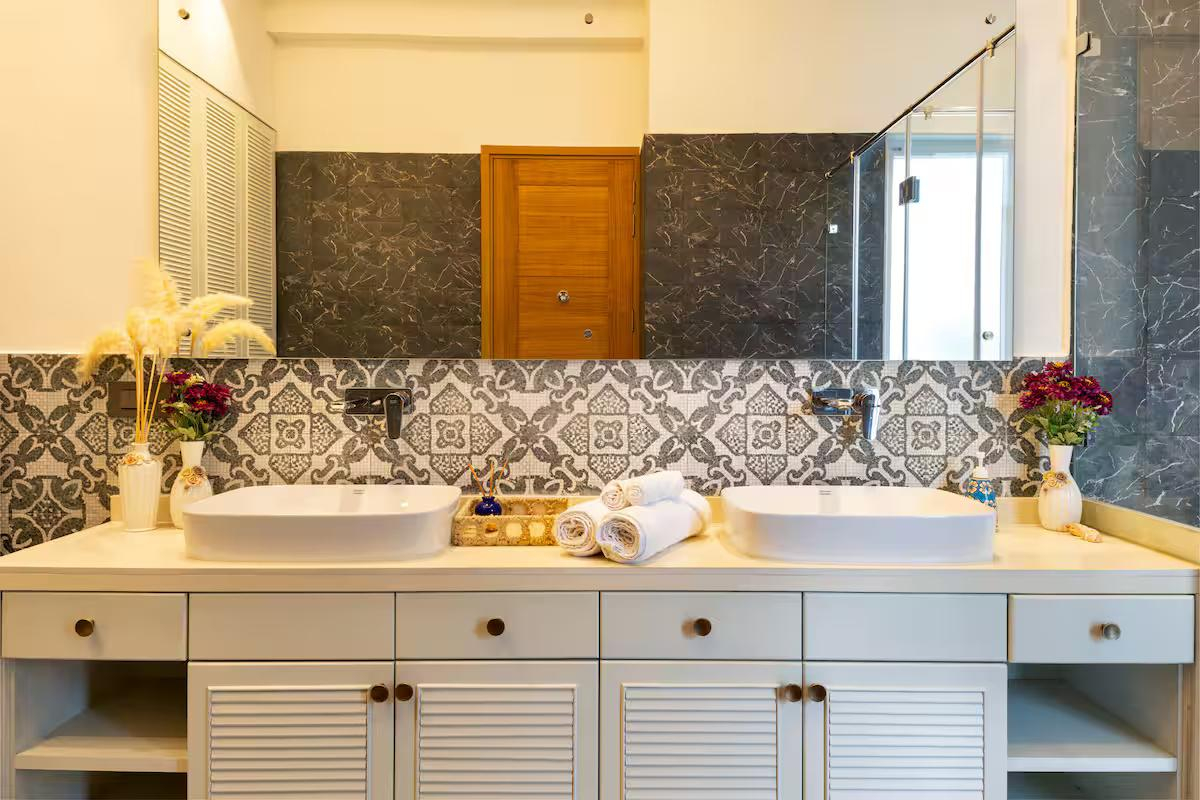 Rah - 5 BHK Luxury Villa in Assagao x Solis Nature