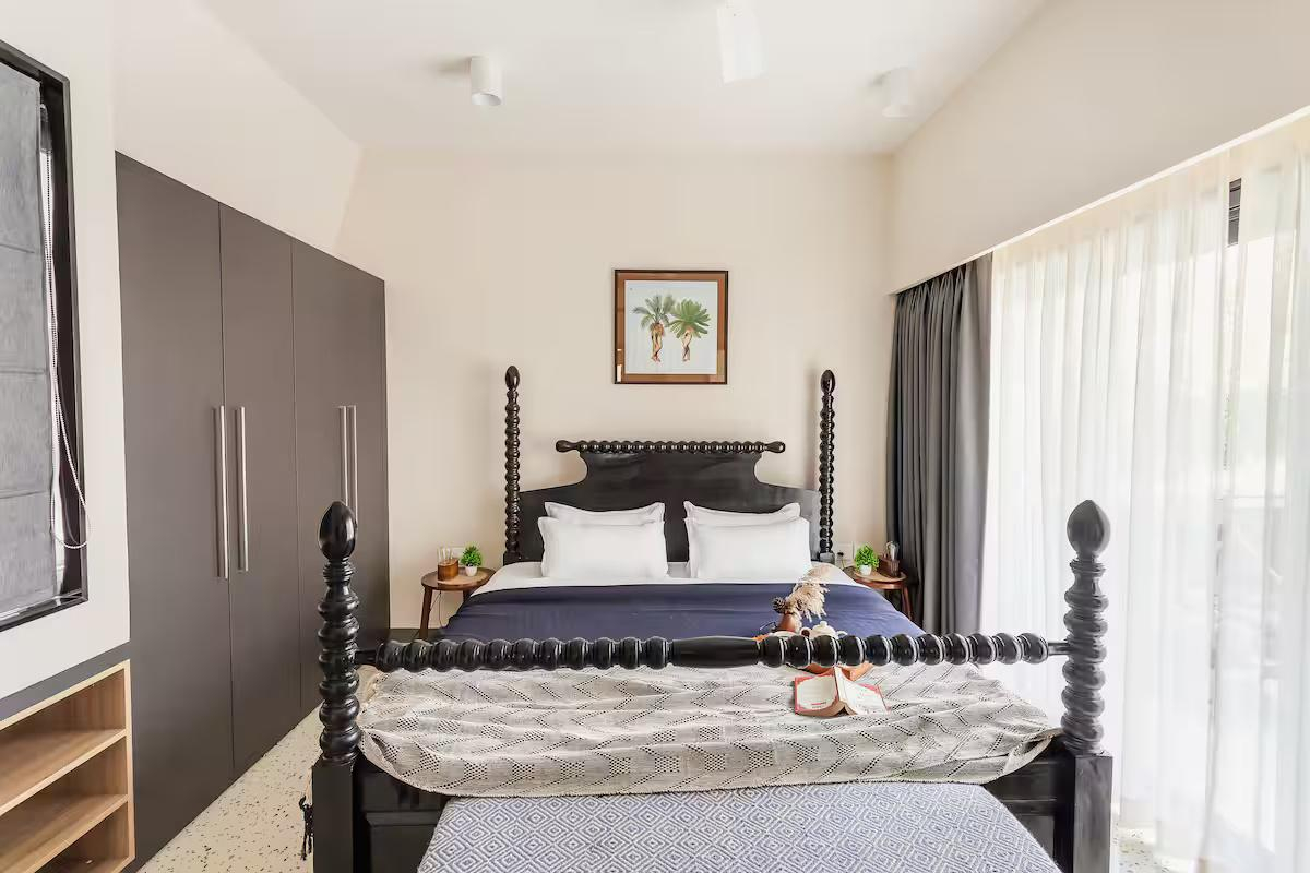 Le Ciel -Elegant 4BR Private Pool Luxury Villa Goa x Solis Nature