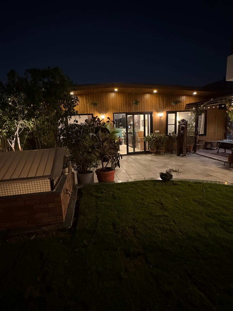 Vandana's bed and breakfast (NCR) x Solis Nature