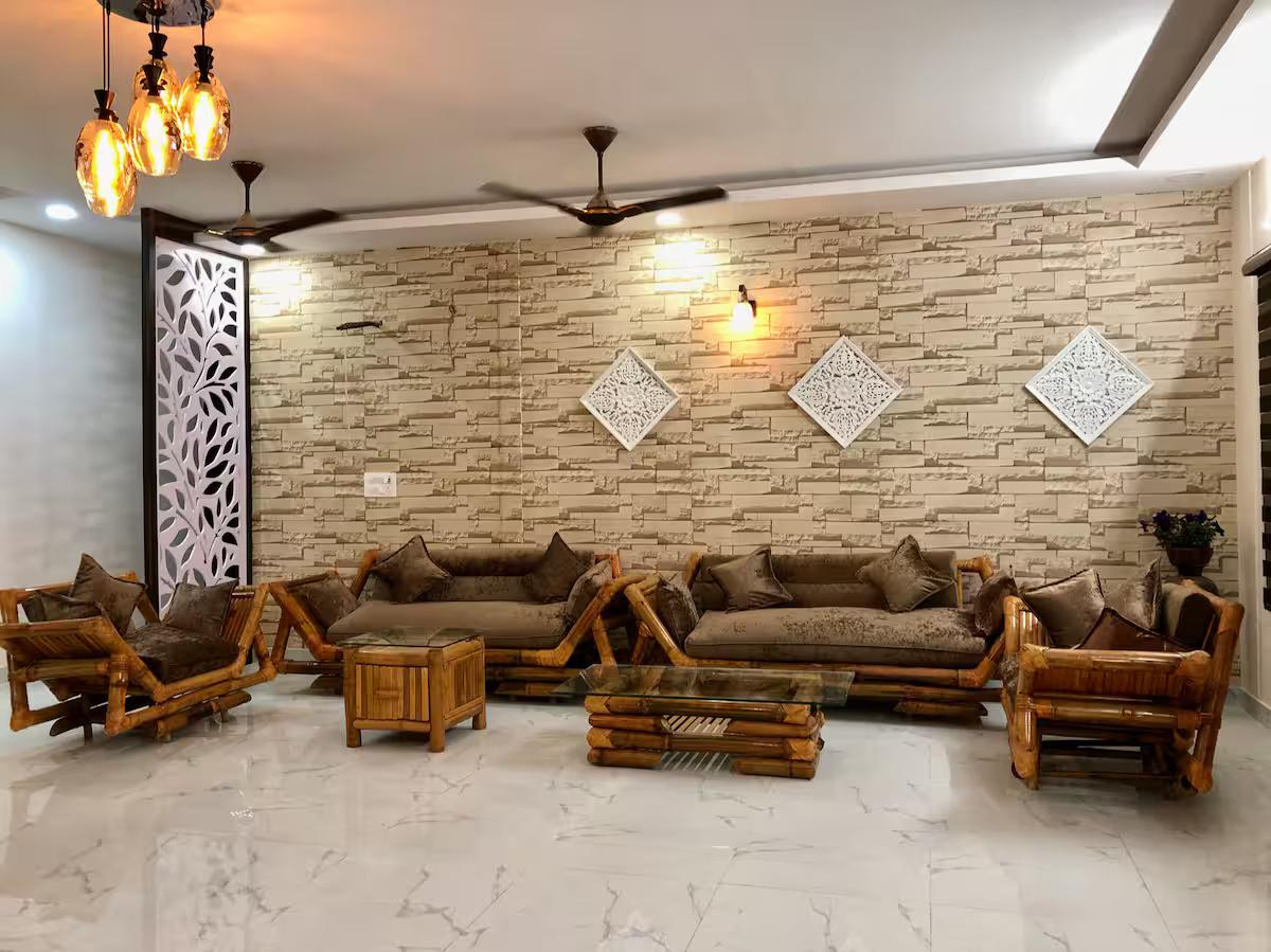 Khwaab Farmhouse for pool party, wedding, events (NCR) x Solis Nature