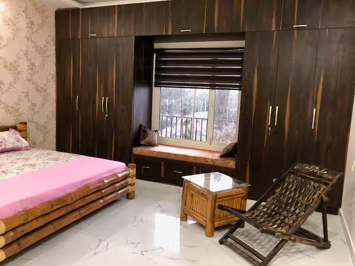 Khwaab Farmhouse for pool party, wedding, events (NCR) x Solis Nature