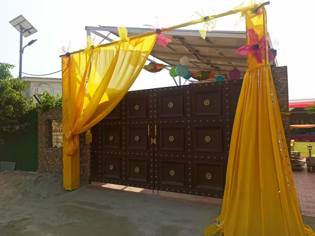 Khwaab Farmhouse for pool party, wedding, events (NCR) x Solis Nature