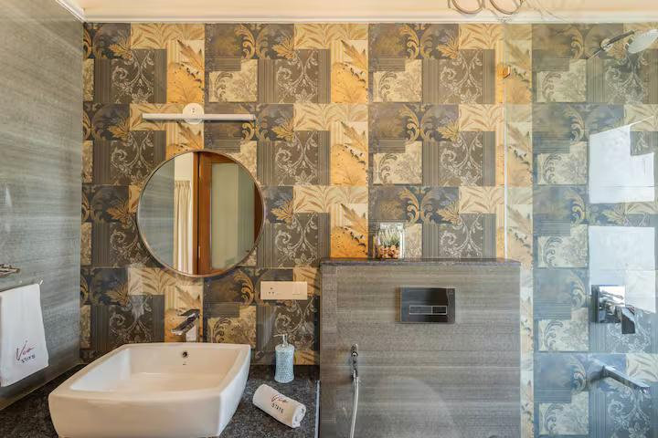 Amber 4 BR Private Pool Villa near Calangute x Solis Nature