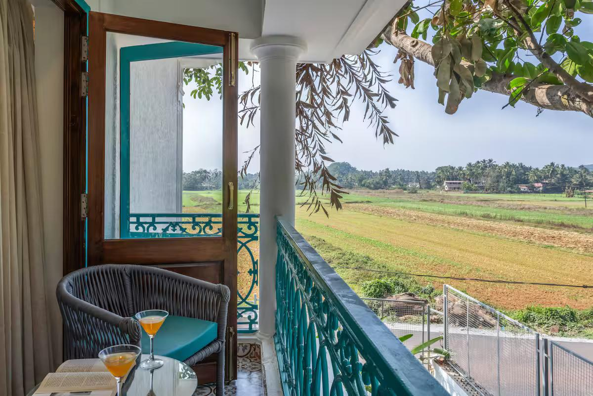 Amber 4 BR Private Pool Villa near Calangute x Solis Nature