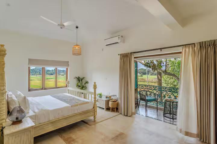 Amber 4 BR Private Pool Villa near Calangute x Solis Nature