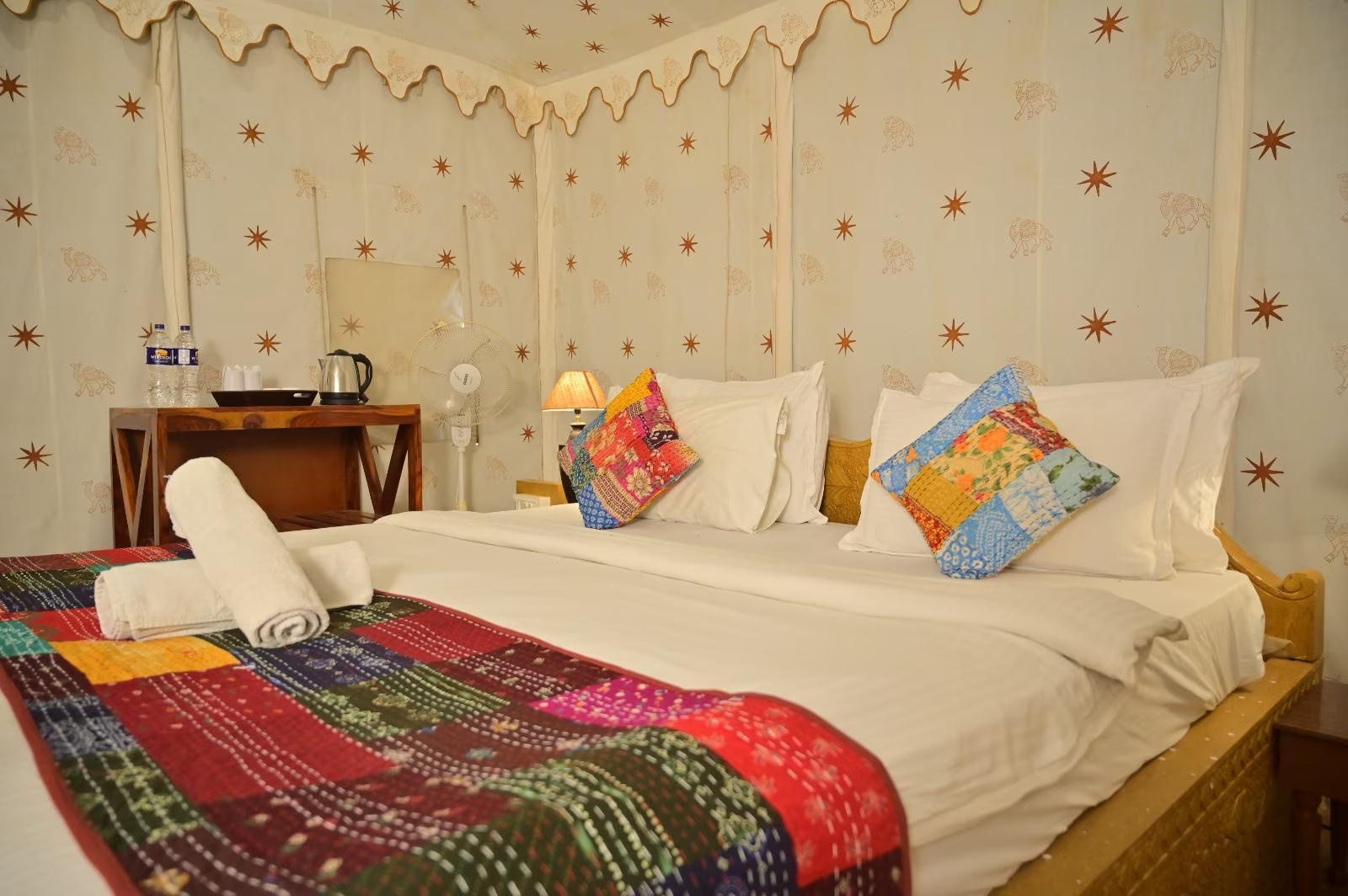 Sunny Desert Camp x Solis Nature