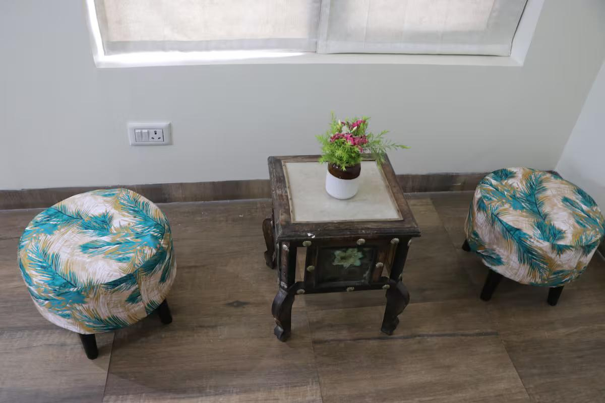 Luxury Farmhouse with Pool in the Aravalli Hills x Solis Nature