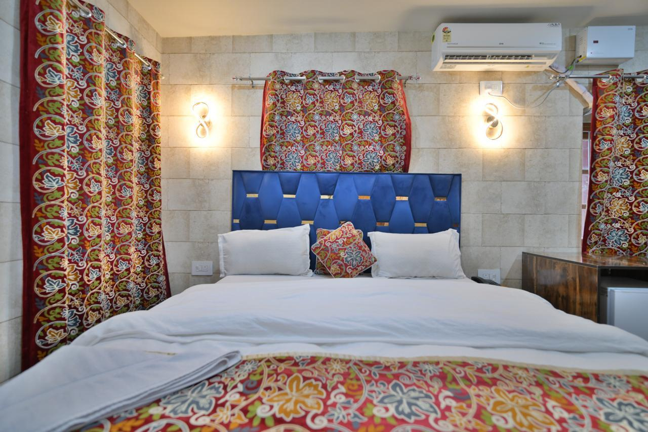 Aubiz Villa's Residential Suite x Solis Nature