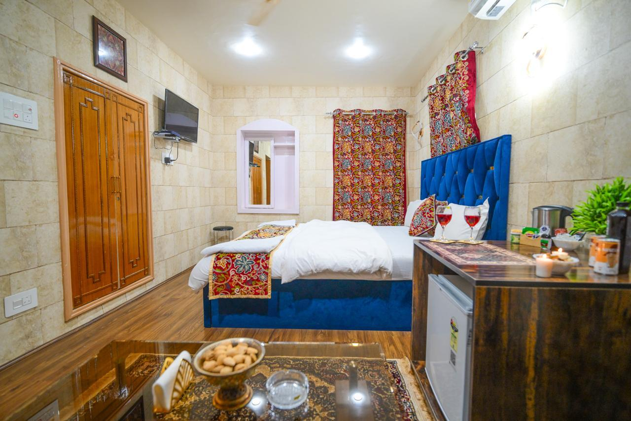 Aubiz Villa's Residential Suite x Solis Nature