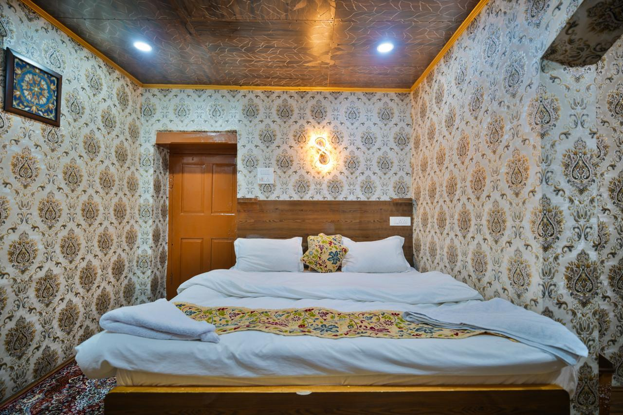 Aubiz Villa's Residential Suite x Solis Nature