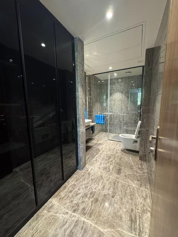 Stylish & Modern Luxury 4BR Apartment | Arjun Marg x Solis Nature