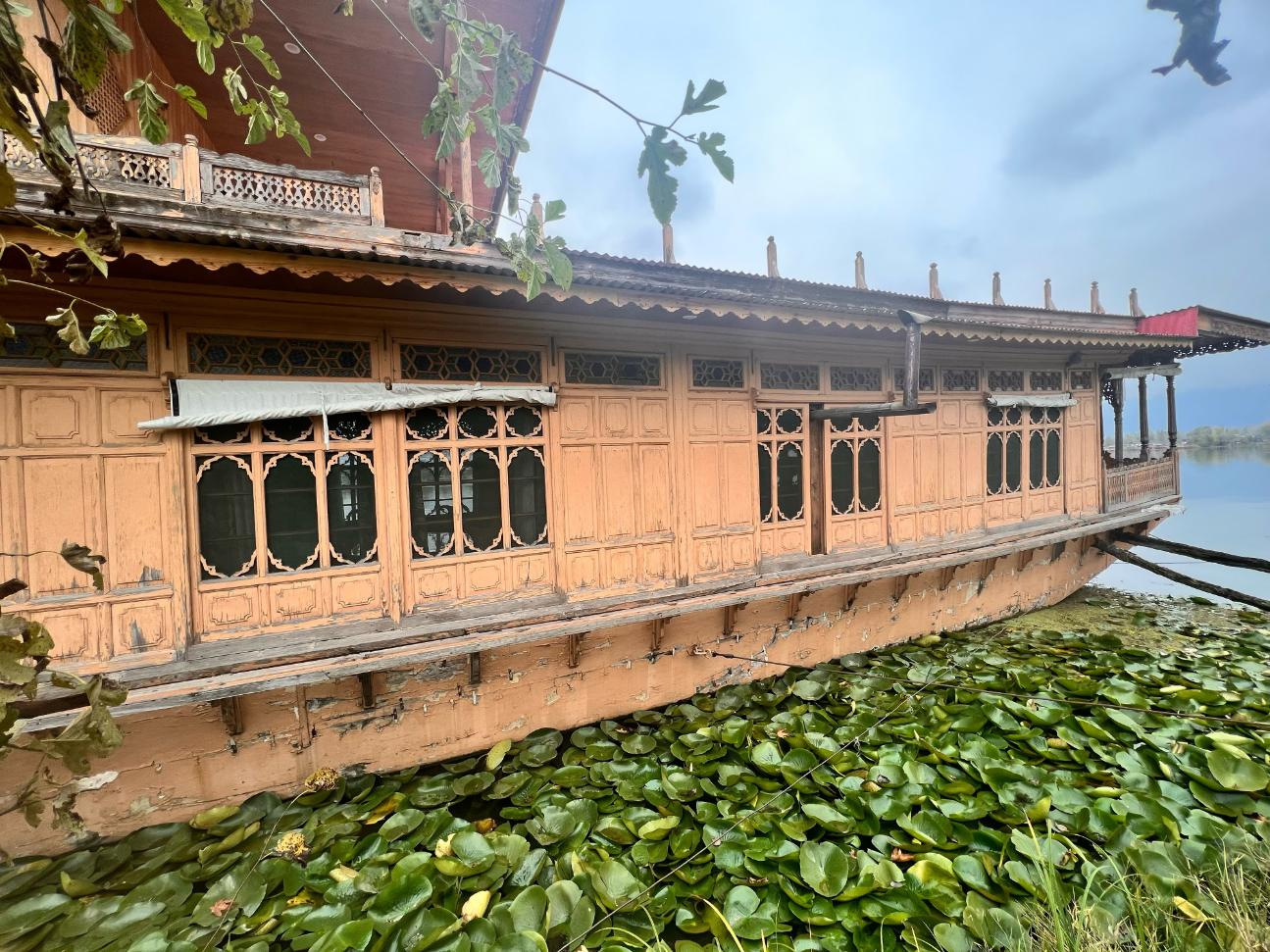 Canada Houseboats x Solis Nature