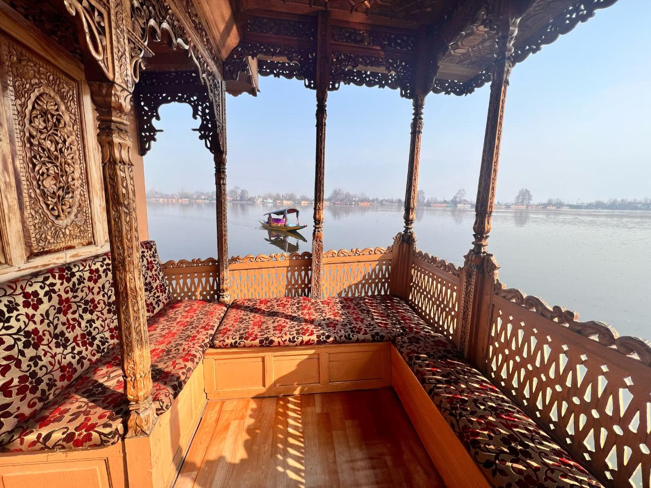 Canada Houseboats x Solis Nature