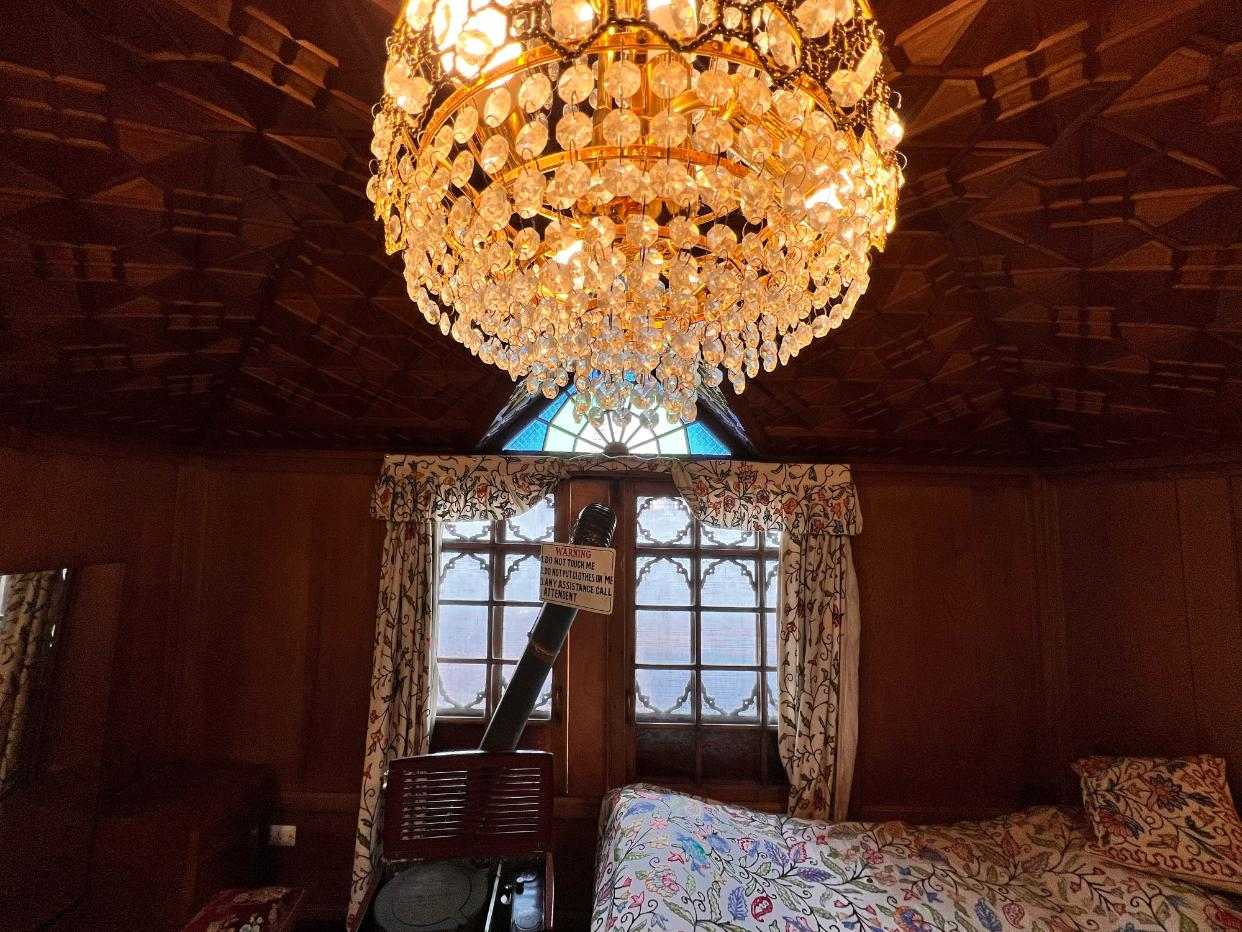 Canada Houseboats x Solis Nature