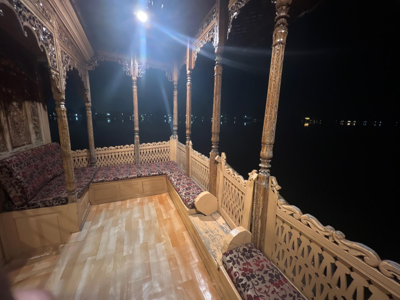 Canada Houseboats x Solis Nature