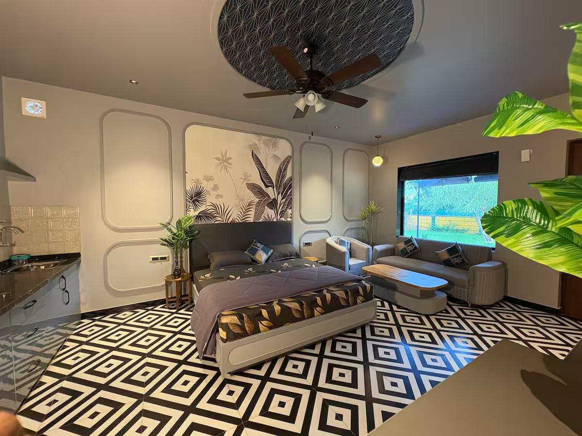 Grey House by*The Maharaja's Heaven x Solis Nature