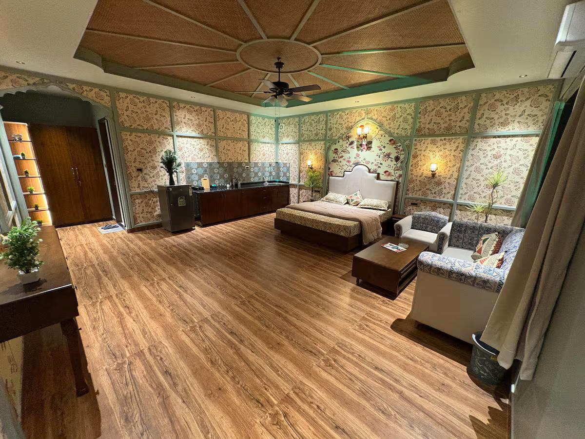 The Taj Cottage with Jacuzzi x Solis Nature