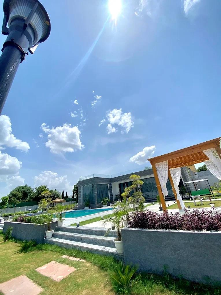 Premium 3BHK Farmhouse in Gurgaon x Solis Nature