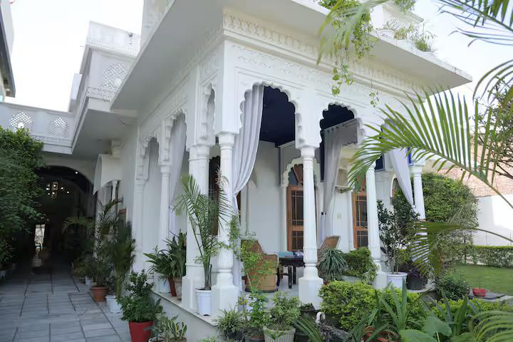 Otla Farmhouse Terrace Bungalow x Solis Nature