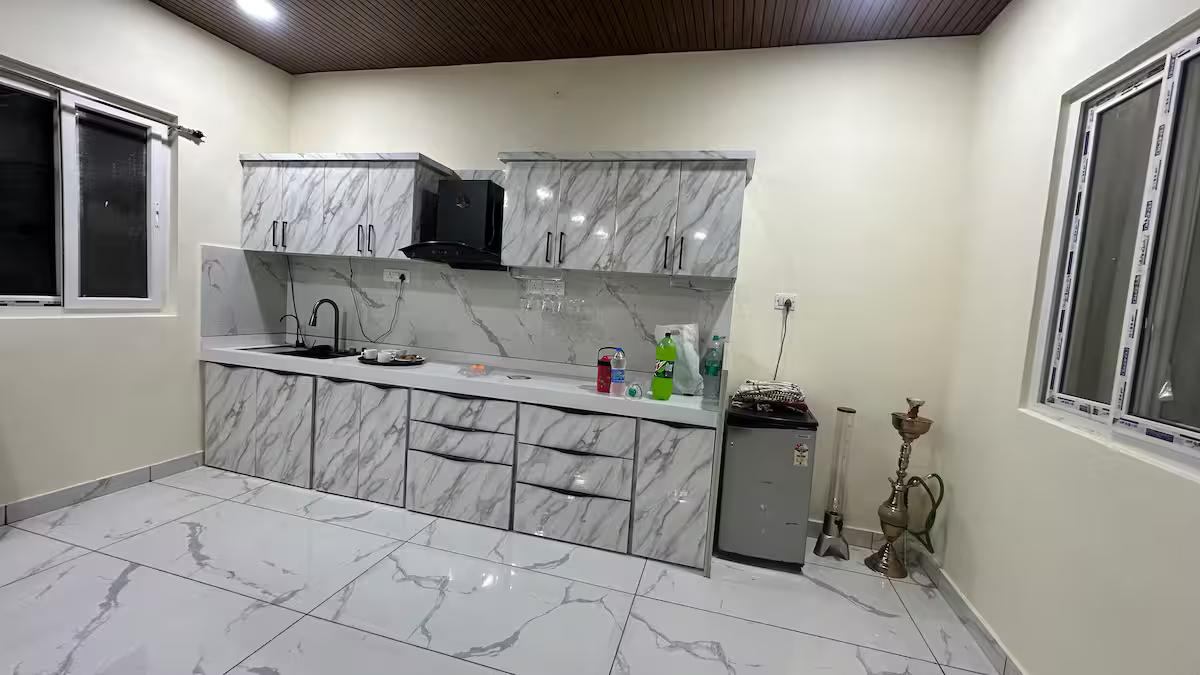 Enjoy pool at private villa in jaipur x Solis Nature