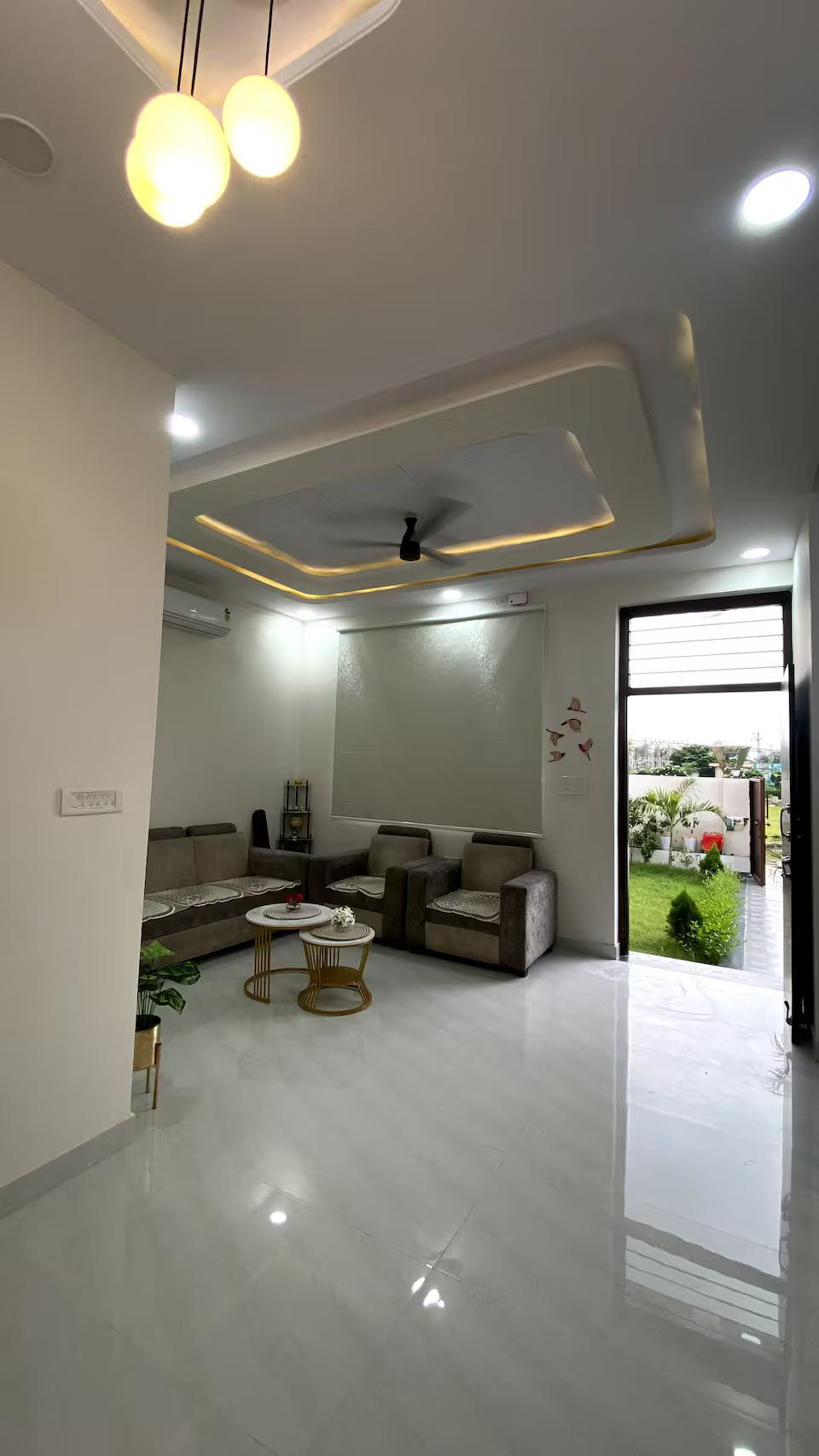 Peaceful Private Garden Villa : The Saanjh Escape x Solis Nature