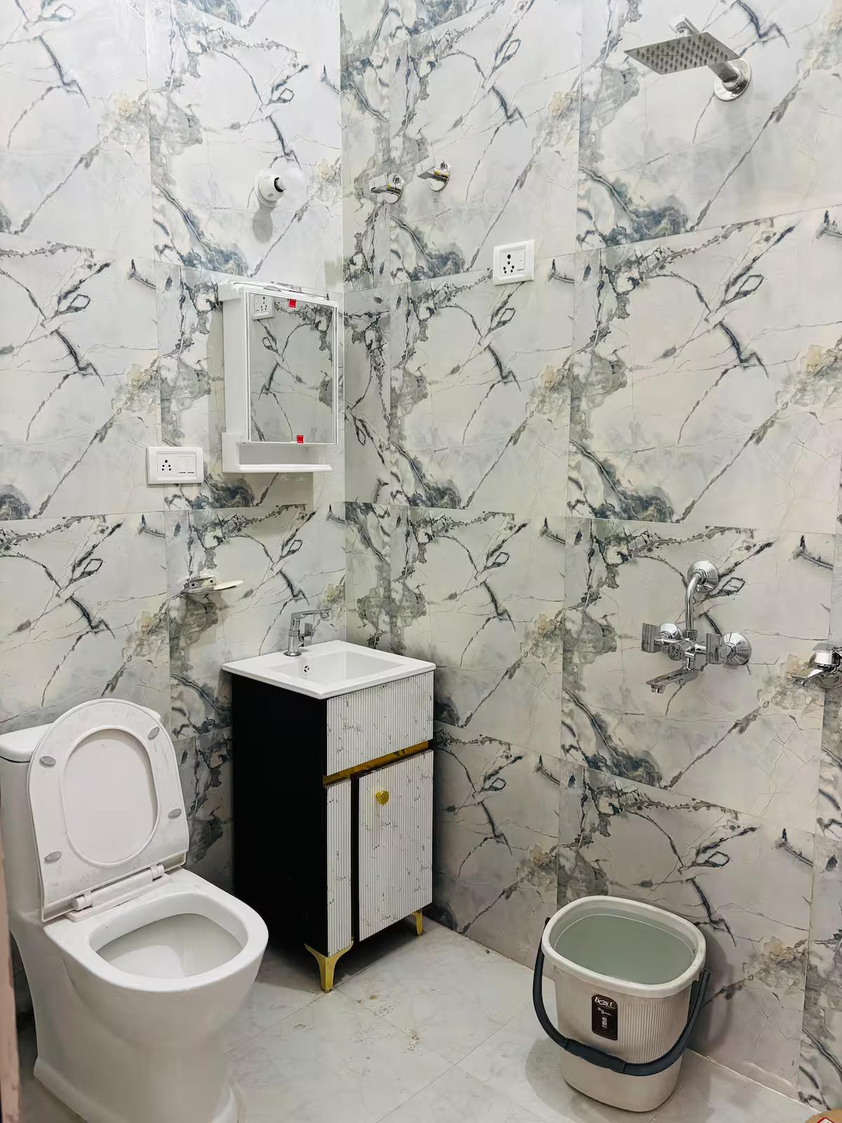 Peaceful Private Garden Villa : The Saanjh Escape x Solis Nature