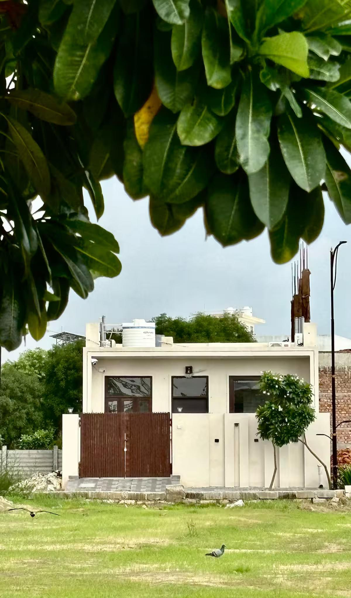 Peaceful Private Garden Villa : The Saanjh Escape x Solis Nature