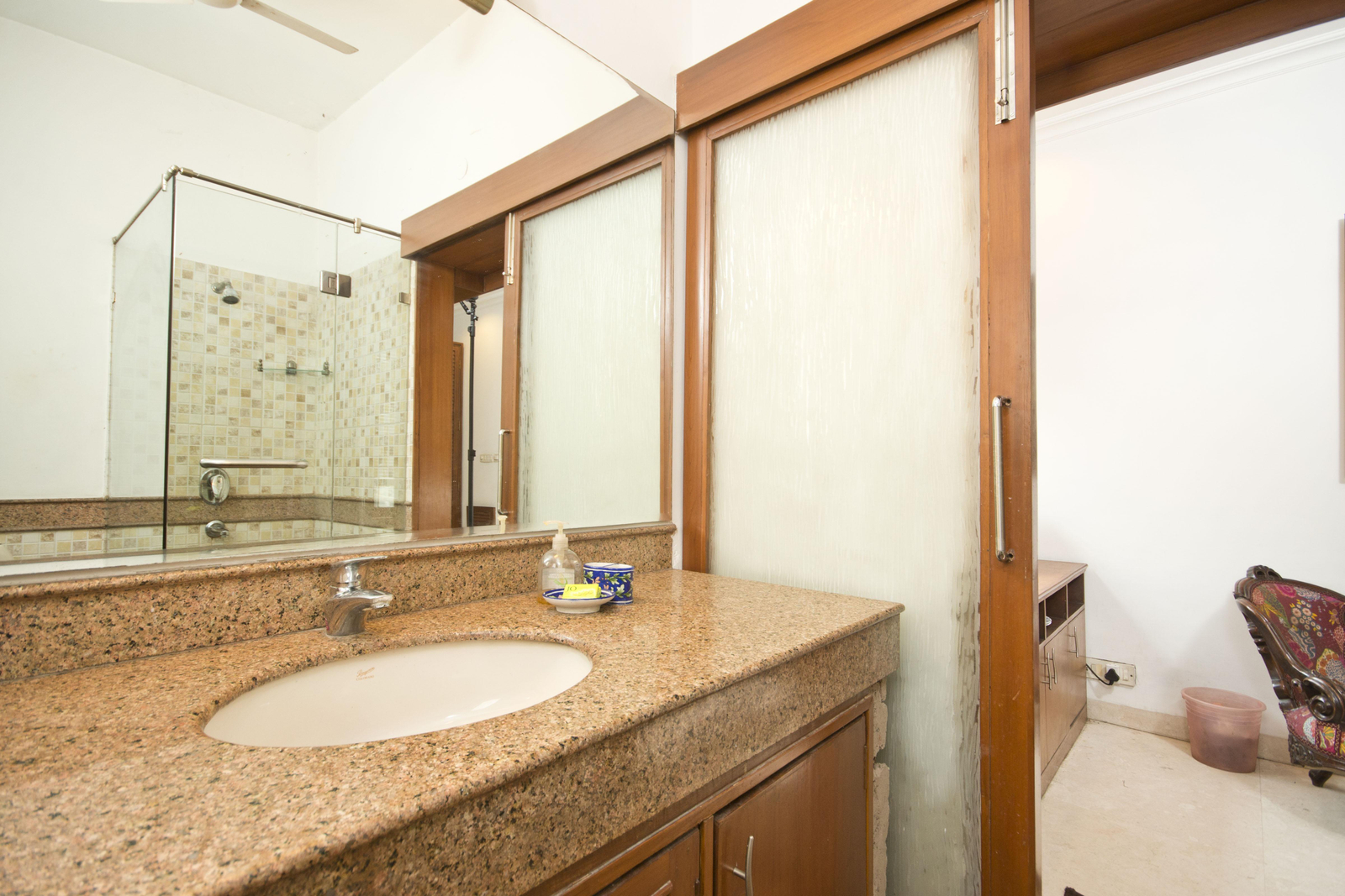 Trendy Bed and Breakfast x Solis Nature