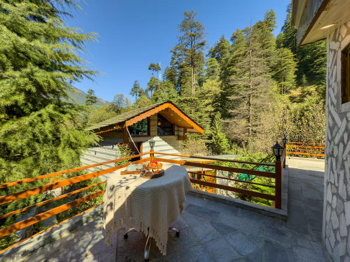 Scenic 3BR cottage, Manali Near waterfall x Solis Nature