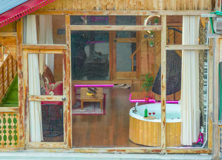 Private Jacuzzi & Mountain Views Cozy Wooden Cabin x Solis Nature