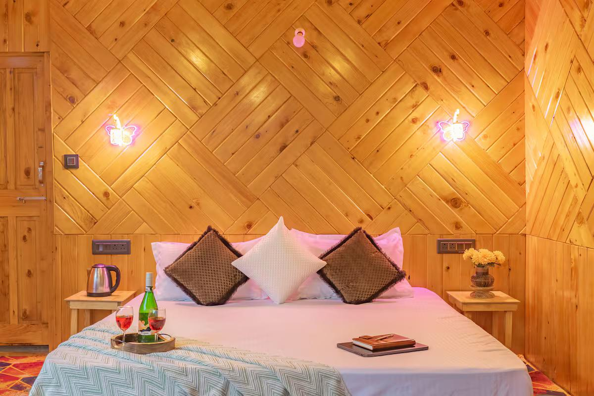 Spacious Waterfall Retreat for Families & Couples x Solis Nature