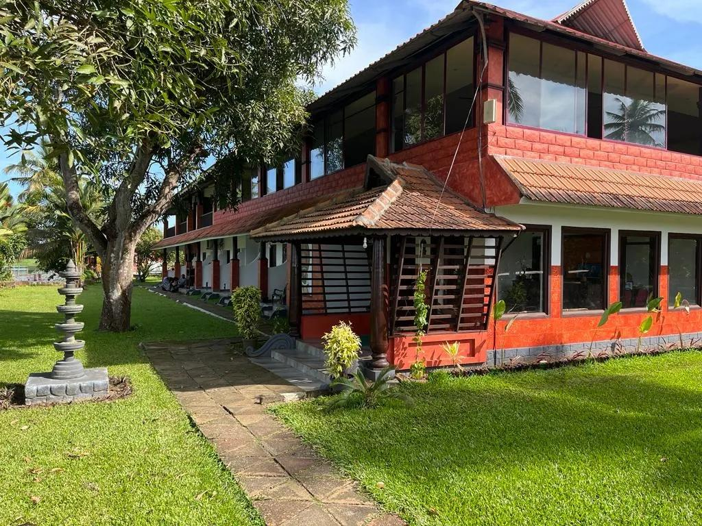 The Green Palace Health Resort x Solis Nature