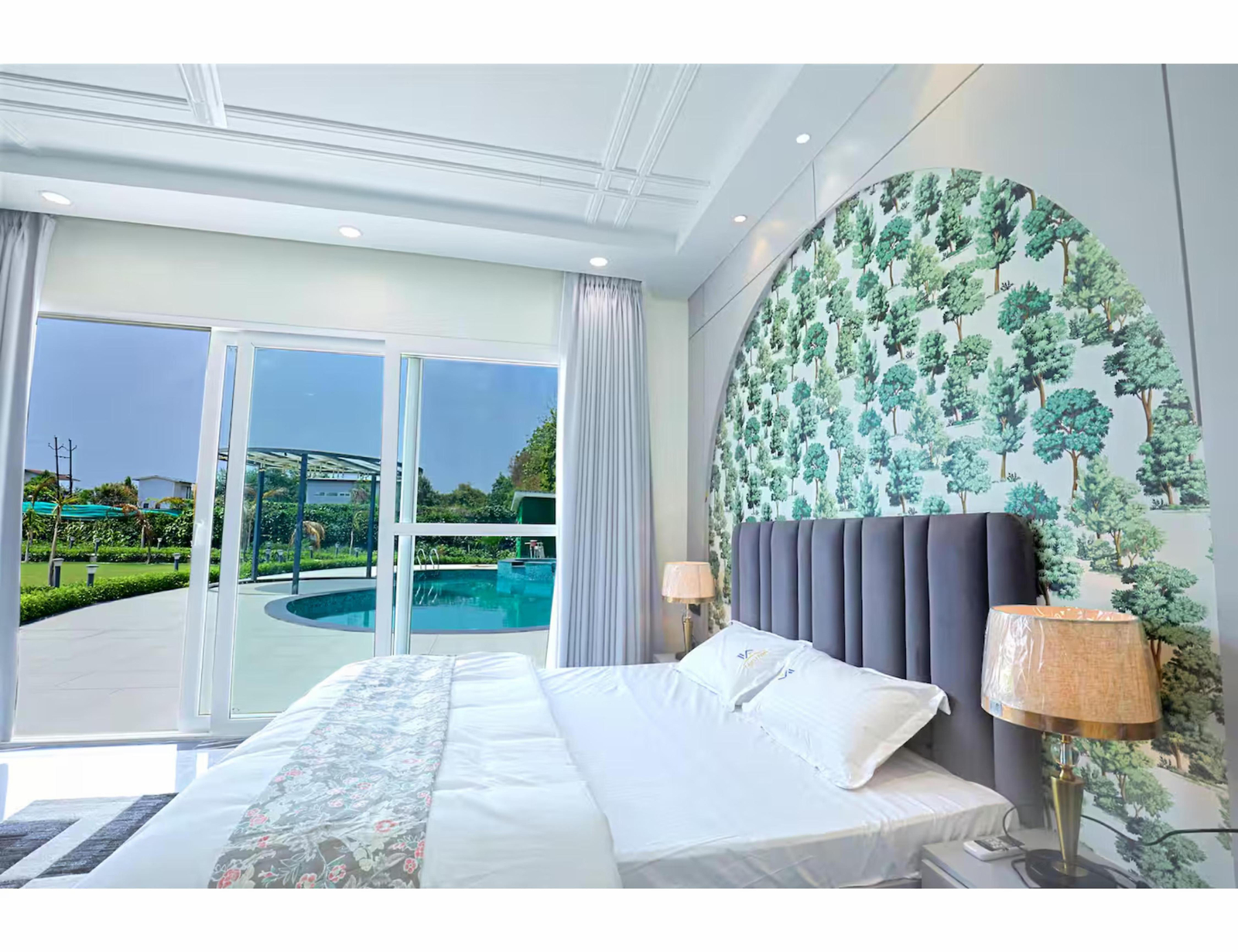 4BHK luxury farmhouse in Noida (NCR) x Solis Nature